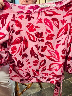 Beautiful by Lawrence Zarian Pink Floral Boat Neck Side Tie Blouse Medium